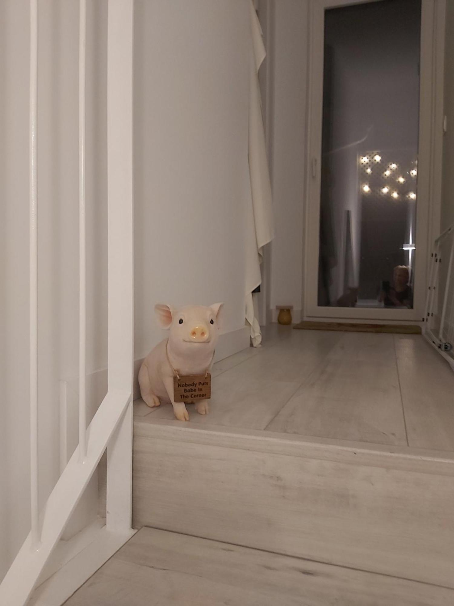 To Be In Appartement